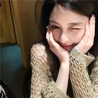 花圃里的蝴蝶